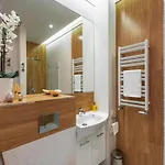 Black Pearl Apartament *