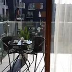 Apartament Black Pearl *